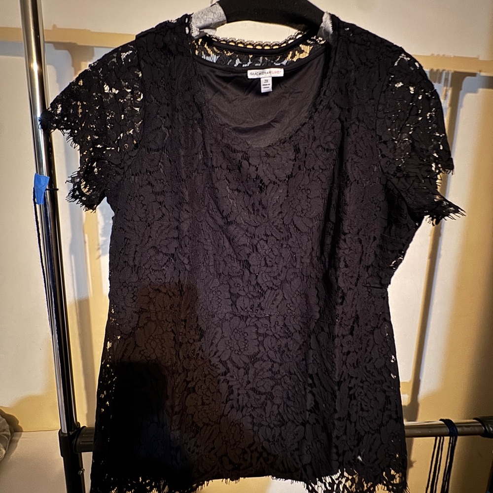 Isaac Mizrahi Black Lace Top